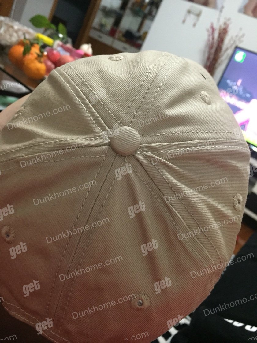 阿迪帽子鉴定真假