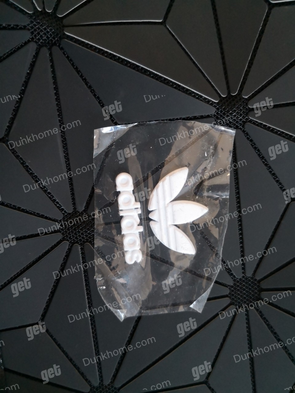 阿迪达斯菱形包