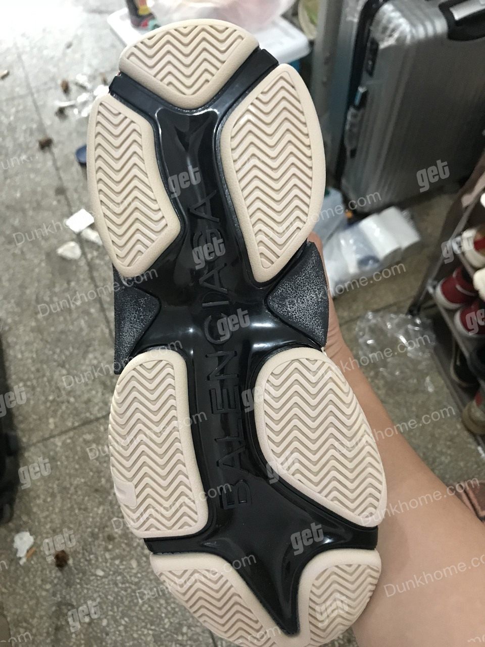 巴黎世家老爹鞋鉴定真假