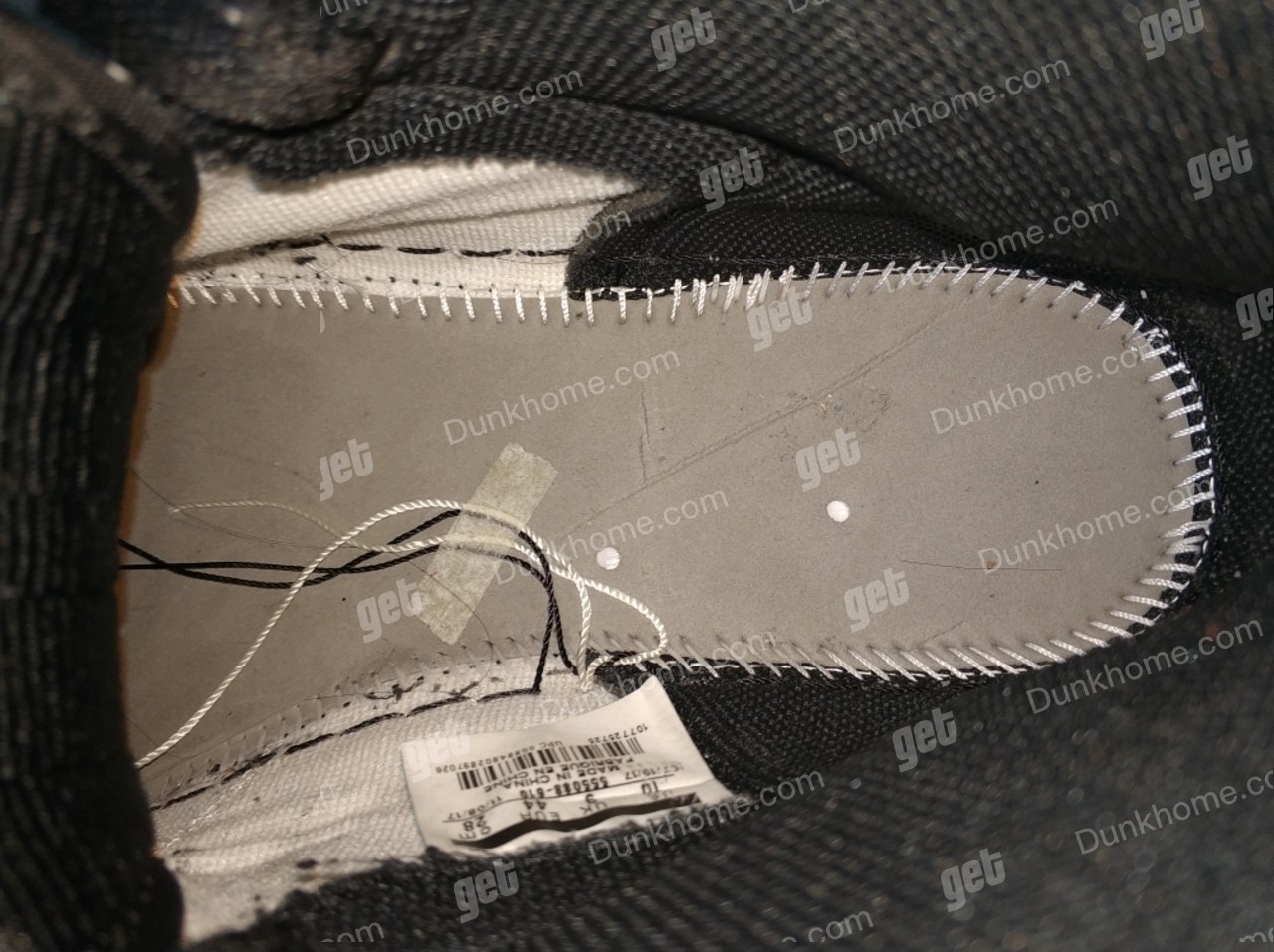 aj1黑红脚趾穿了几次了鞋垫Nike标识已经磨没