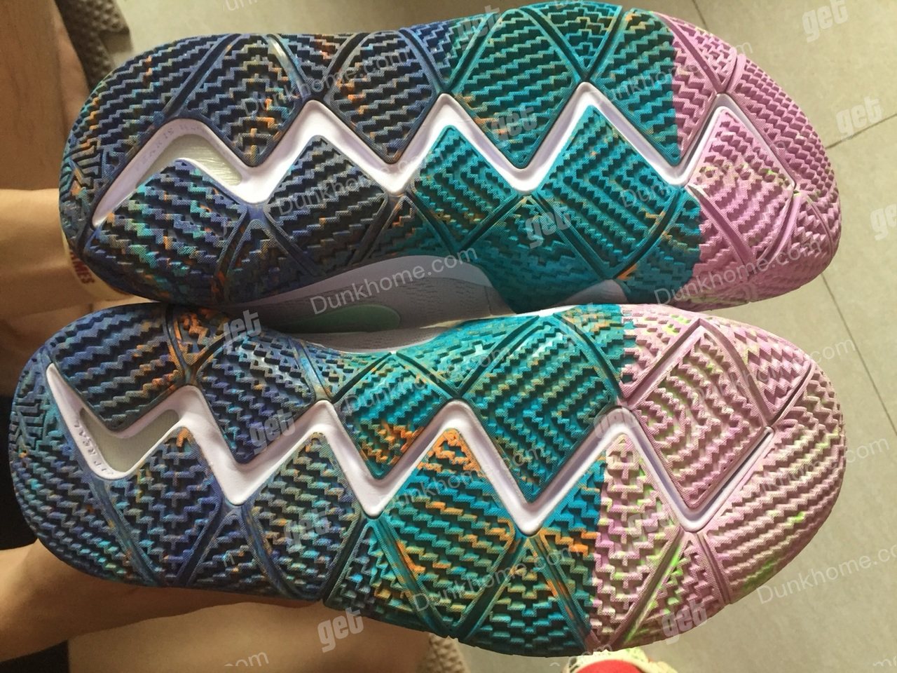 欧文4圣诞节,求大神鉴定,万分感谢!