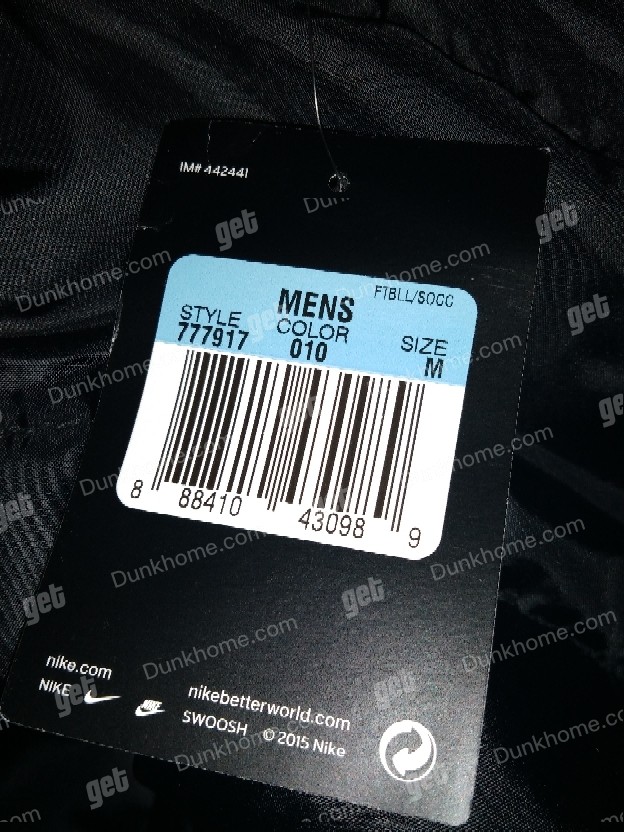 777917-010耐克中超棉服