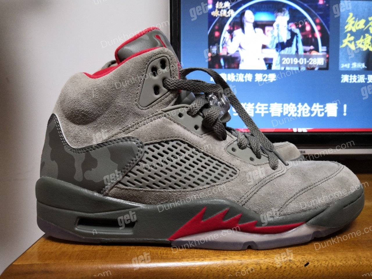 AJ5 灰红麂皮 谢谢!