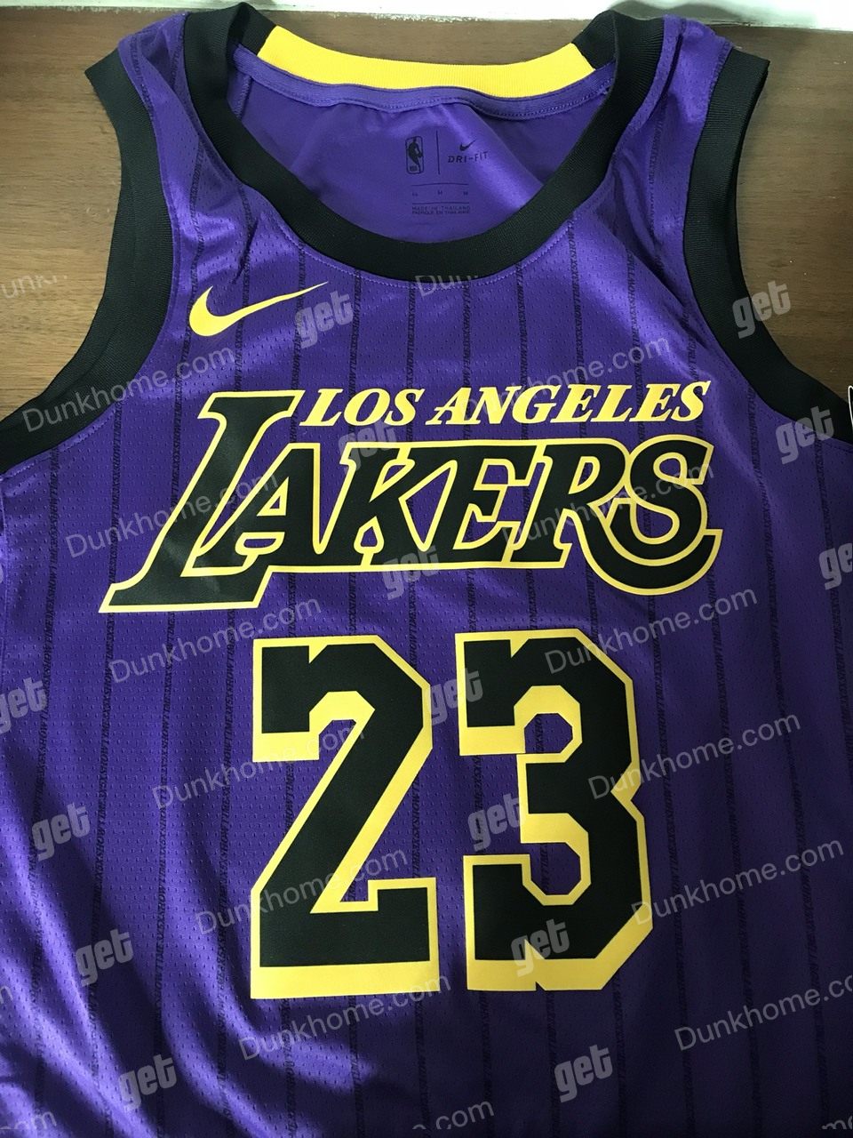 耐克勒布朗湖人城市版球衣
