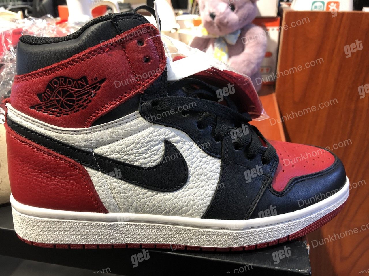 aj1黑红脚趾