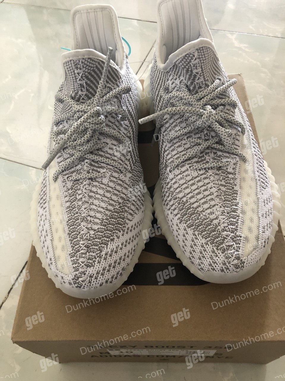 yeezy350v2天使鞋带反光