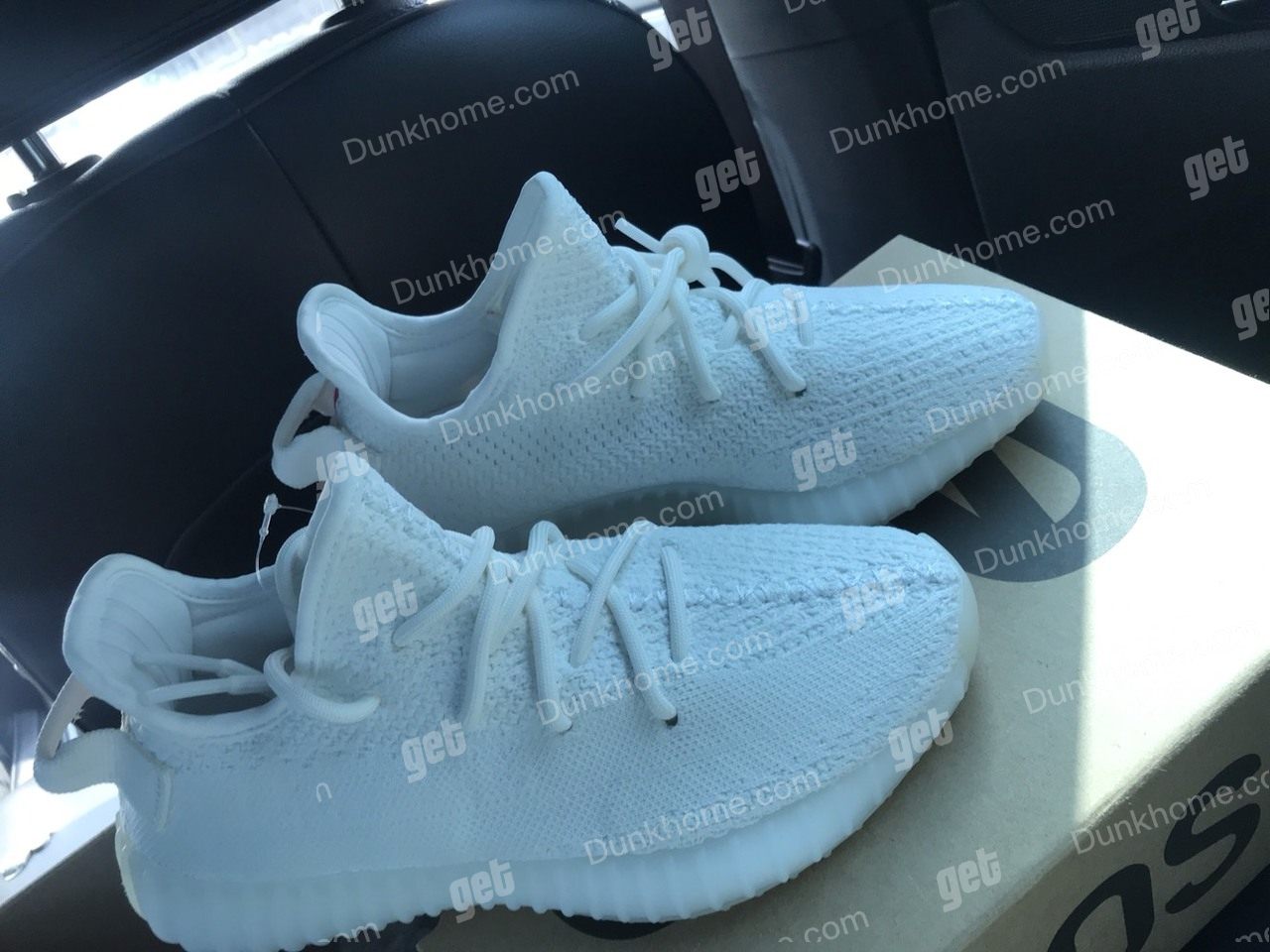yeezy纯白350