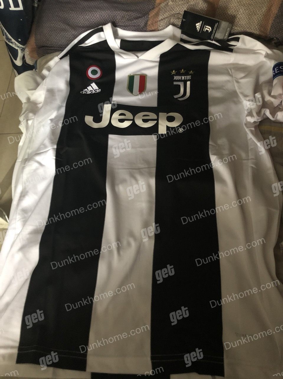 Adidas尤文图斯球衣