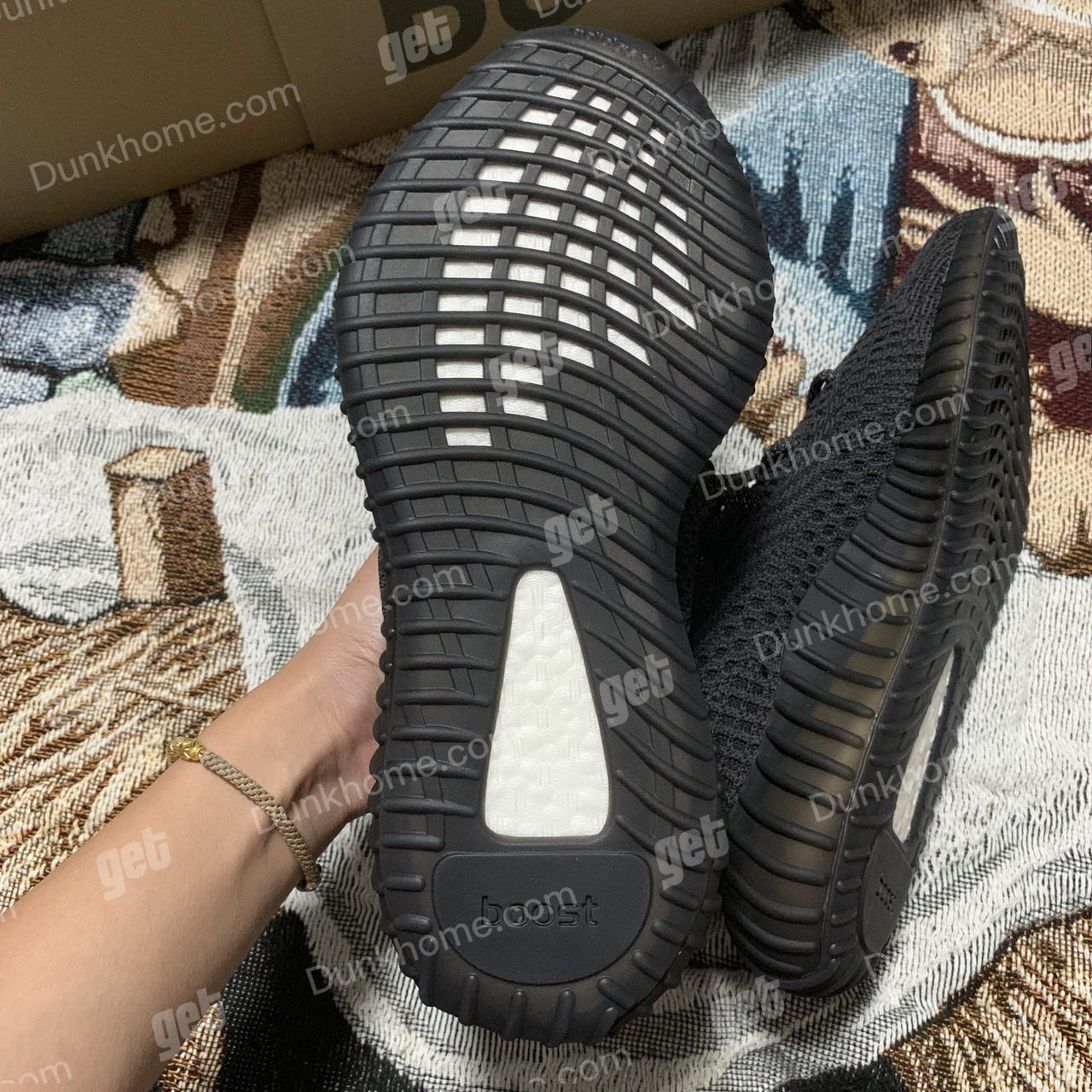 Yeezy350 黑天使uk7