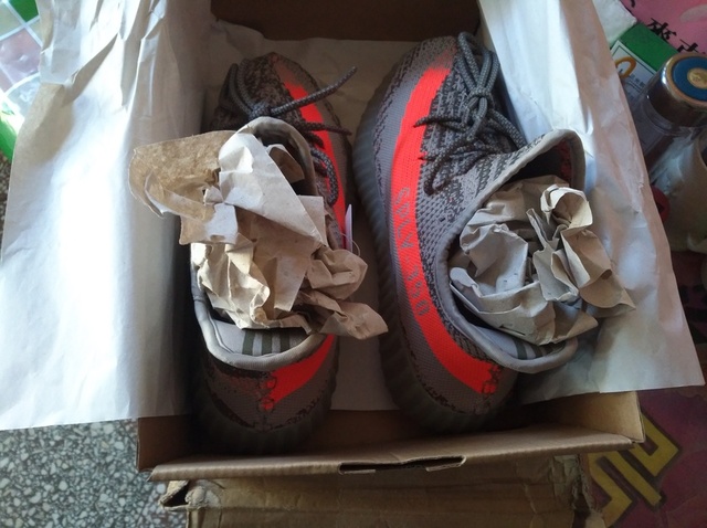 求大神鉴定一下阿迪达斯椰子鞋350v2