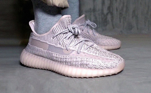 外觀質(zhì)感非常精致，淡粉配色吸人眼球