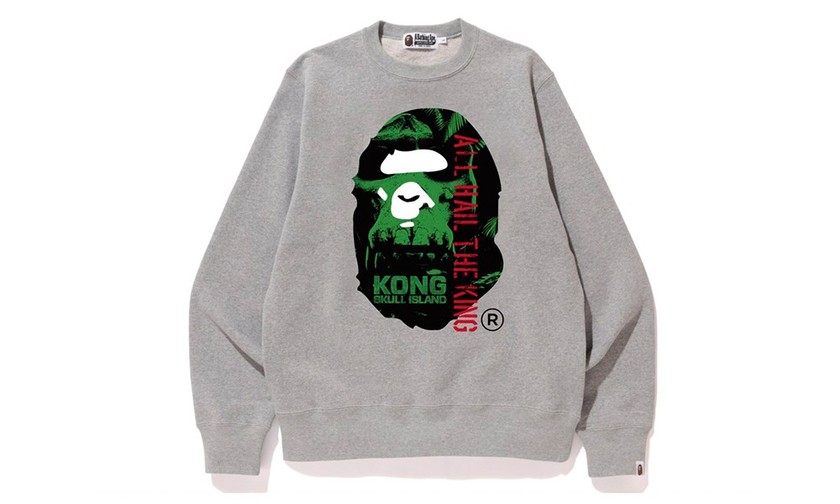 bape x 《金刚:骷髅岛》 系列,此番曝光了 4 款联名服装,包括连帽卫衣